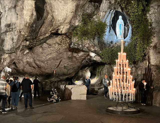 Lourdes Grotto Image 1